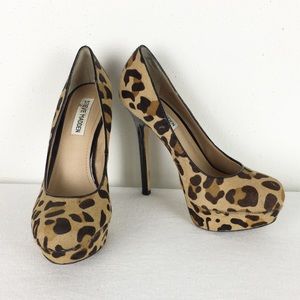 Steve Madden Size 7.5 Leopard Platform Heels